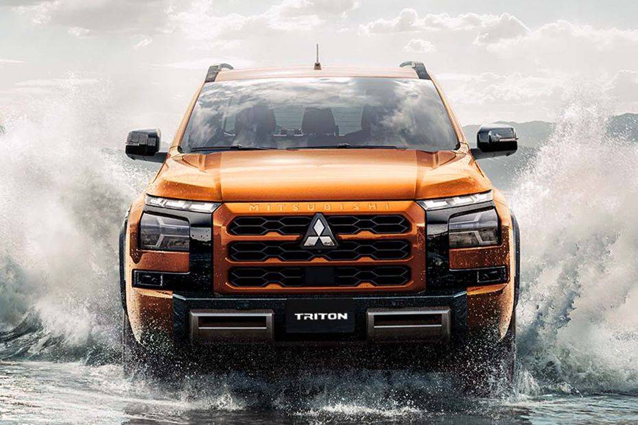 Mitsubishi Triton 4WD AT Athlete 2024 Vietnam