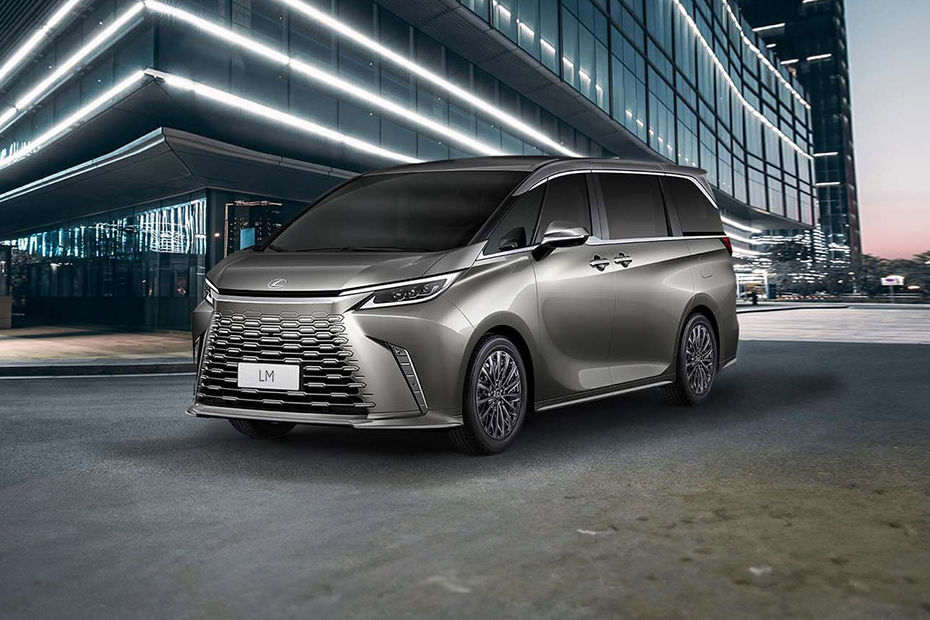 Lexus LM 500h 4 Seater 2026 Vietnam