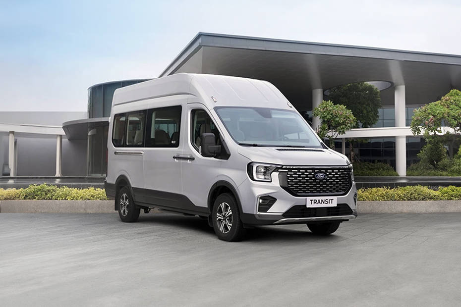 Ford Transit Trend 16 Seater 2025 Vietnam