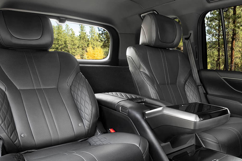 Lexus LX Rear Seats Lexus LX Rear Seats