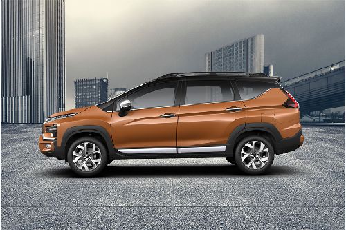 Xpander Cross Side view