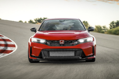 Full Front View of Civic Type R