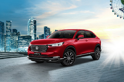 Honda HR-V Front Side View